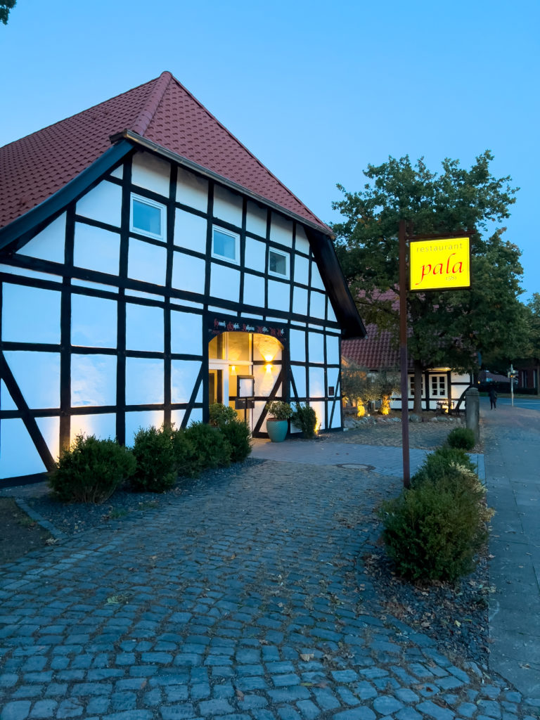 Einladender Eingangsbereich - Restaurant Pala Hannover