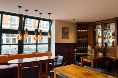 Gemütliche Ambientebeleuchtung Restaurant